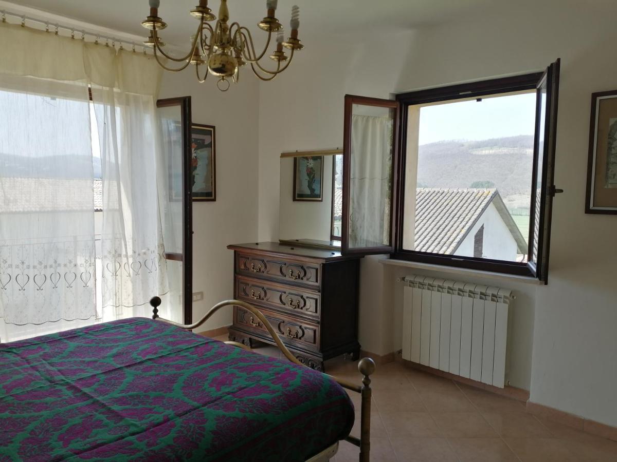 Mille papaveri rossi Casa di Angela Serravalle di Chienti Esterno foto